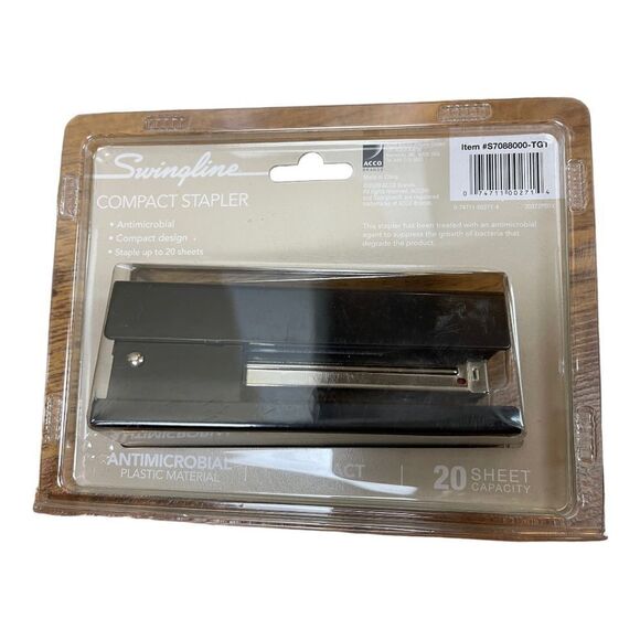 Swingline Compact Anti-Microbial Runway Stapler Half Strip Black 20 Sheet - Picture 2 of 3